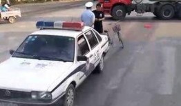 东湖警车学生爆料视频最新,真相究竟如何？”