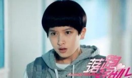 陈翔6点半演员爆料视频,揭秘幕后的精彩瞬间